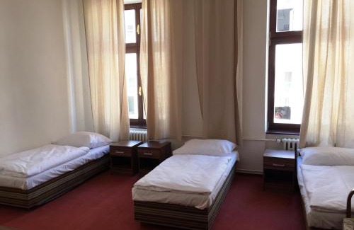 Novy Jicin Hotel | Ideal Stay at B&B Hotel Praha with Free Breakfast & Pet Welcome