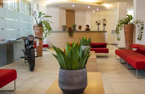 Reggio nell'Emilia Hotel | Discover Hotel Remilia: 4-Star Comfort with Great Amenities