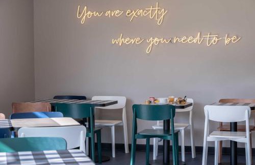 Saint-Pierre-en-Faucigny Hotel | Discover B&B HOTEL Saint-Pierre-en-Faucigny with Pool