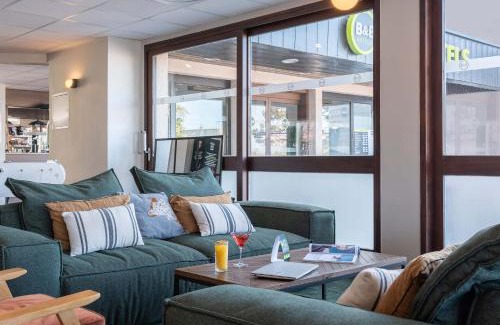 Saint-Pierre-en-Faucigny Hotel | Discover B&B HOTEL Saint-Pierre-en-Faucigny with Pool
