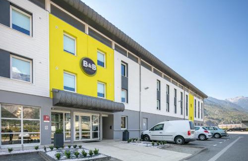 Sainte-Marie-de-Cuines Hotel | Pet-Friendly B&B HOTEL Saint Jean De Maurienne Awaits You
