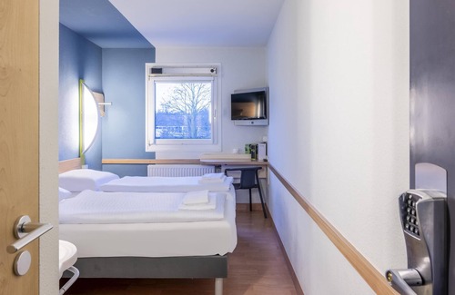 Kaninchenberg Hotel | Child-Friendly Ibis Budget Saarbruecken Ost - Rated 10/10