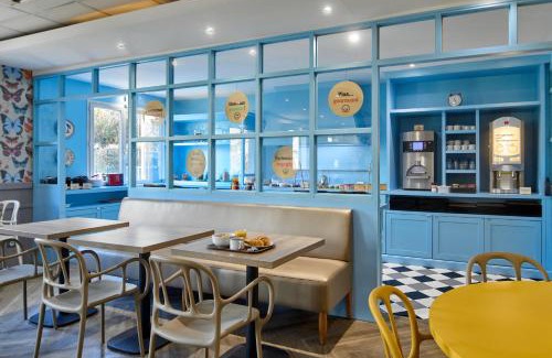 Adamville Hotel | Cozy B&B HOTEL Saint-Maur Créteil: Pet-Friendly Comfort