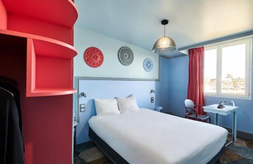Adamville Hotel | Cozy B&B HOTEL Saint-Maur Créteil: Pet-Friendly Comfort