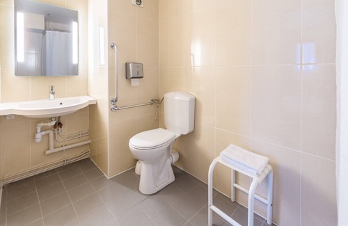 Trignac Hotel | Comfortable B&B HOTEL Saint-Nazaire Trignac with Breakfast