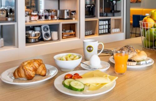 Stuttgart Hotel | Pet-Friendly B&B Hotel Stuttgart-Zuffenhausen: Great Reviews