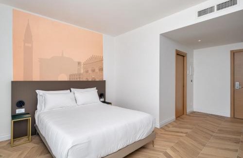 Treviso Hotel | Pet-Friendly Al Fogher with Breakfast & Dining Options