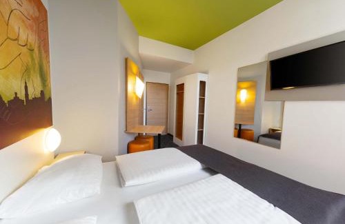 Weimar Hotel | Discover B&B Hotel Weimar: Pet-Friendly with Breakfast