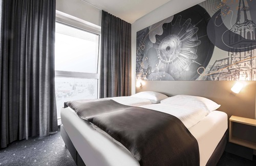 Wiener Neudorf Hotel | Guest Rated B&B Hotel Wiener Neudorf with Breakfast