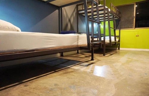 Downtown Krabi Hotel | Cozy B&B House & Hostel with Breakfast and Family-Friendly Vibes