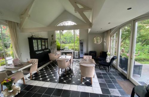 Sint-Huibrechts-Lille Bed & Breakfast | Welcoming B&B Huis Spaas: Family-Friendly with Breakfast Included