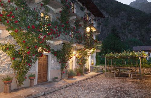 Mergozzo Bed & Breakfast | Relaxing Oceanfront Getaway at B&B I Corni di Nibbio