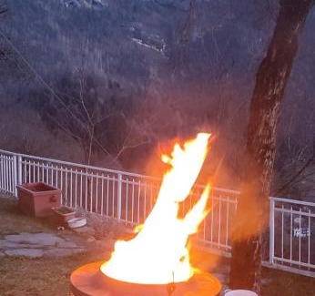 Roncobello Bed & Breakfast | Cozy B&b I Pellegrini della Casèla: Pet-Friendly Retreat