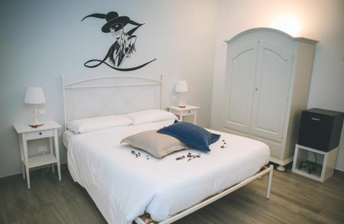 Brovello-Carpugnino Bed & Breakfast | Pet-Friendly Escape at B&B il Cappellaio di Erika