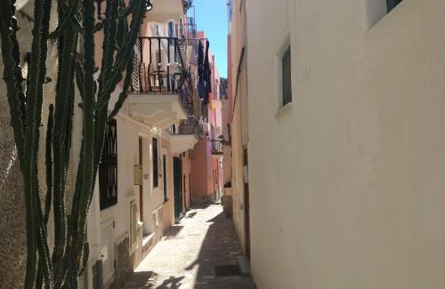Lipari Historic Centre Bed & Breakfast | Pet-Friendly B&B Il Castello with Ocean View & 9.2 Rating