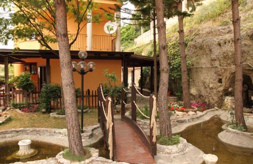 Vico del Gargano Bed & Breakfast | Charming B&B il Castello: Rated 9.1 with Hot Tub Access