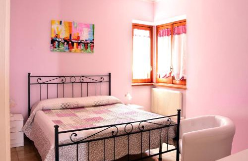 Otricoli Bed & Breakfast | Exceptional B&B Il Colle: Family-Friendly with Kitchen Access