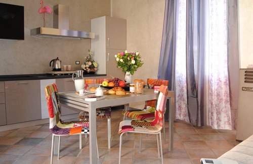 Bra Bed & Breakfast | B&B Il Cortile