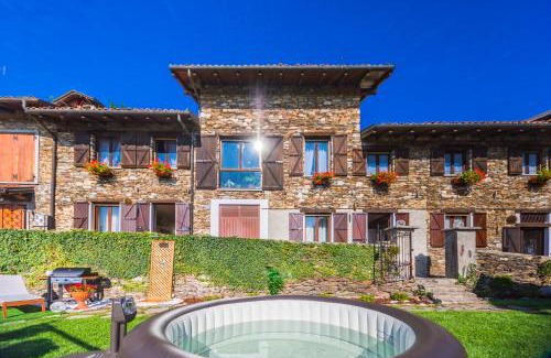 Levo Bed & Breakfast | Unforgettable Oceanfront Stay at B&B Il Folletto del Lago