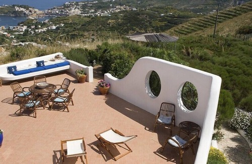 Ponza Bed & Breakfast | B&B Il Gabbiano camera matrimoniale 01