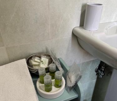 Antignano Apartment | Cozy B&B Il Glicine: Pet-Friendly Stay with Breakfast