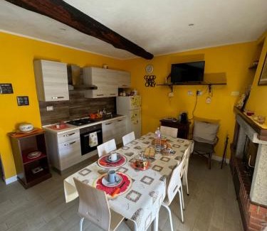 Bomarzo Bed & Breakfast | Exceptional B&B Il Grifo: Family-Friendly with Kitchen Amenities