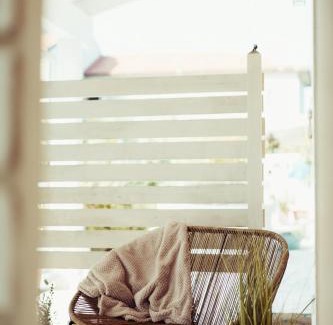 Ortona Bed & Breakfast | Oceanfront Bliss at B&B Il Mare In Una Stanza - 10/10 Rating