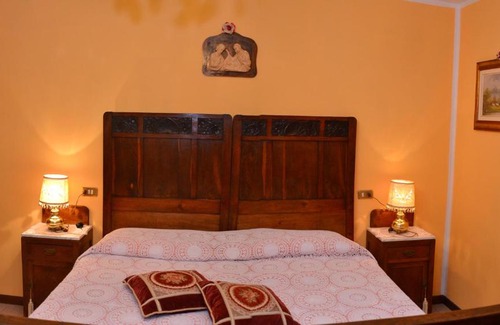 Busseto Bed & Breakfast | Top-Rated B&B Il Pavone: Pet-Friendly & Accessible Stays