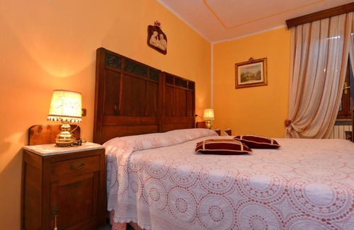 Busseto Bed & Breakfast | Top-Rated B&B Il Pavone: Pet-Friendly & Accessible Stays