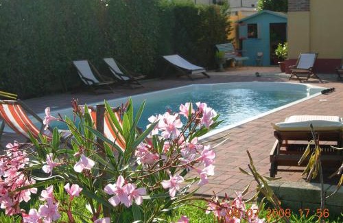Castello d'Agogna Bed & Breakfast | Discover B&B Il Pioppo E La Fonte: Family-Friendly Escape