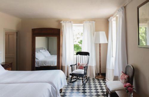 Gavi House | Discover B&B Il Poggio di Gavi with Oceanfront Views