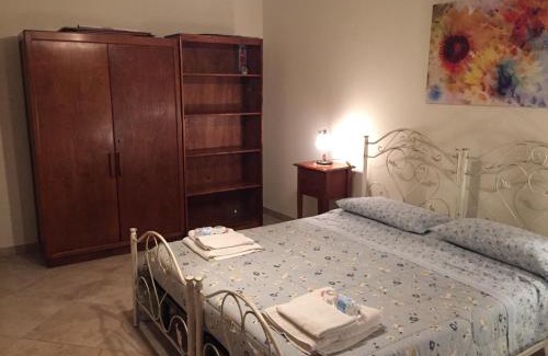San Pietro in Lama Bed & Breakfast | Cozy B&B Il Principe: Family-Friendly with Full Kitchen