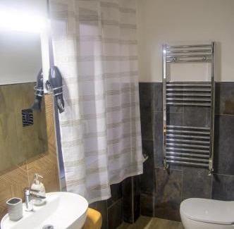 Portici Bed & Breakfast | Family-Friendly Retreat at B&B Il Quadrifoglio Awaits
