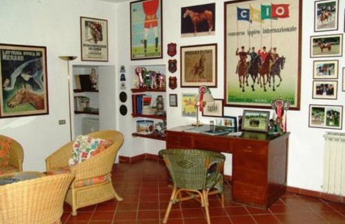 Sciolze House | Experience B&B Il Quadrifoglio: Oceanfront, Pet Friendly Stay