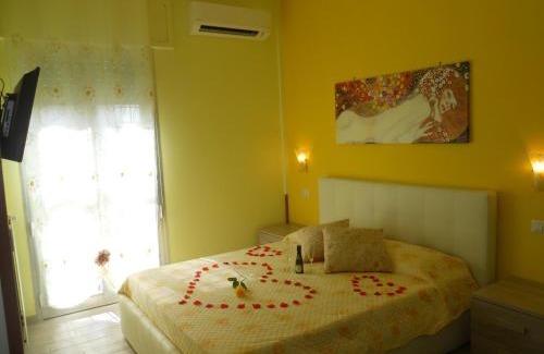 Torre Angela Bed & Breakfast | Comfortable Stay at B&B Il Salice with Family-Friendly Amenities