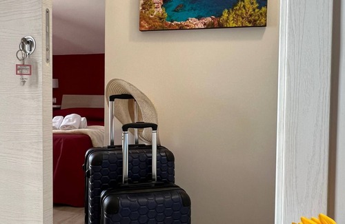 Pompei Bed & Breakfast | Top-Rated B&B IL Tempio Di Giove Pompei with Dining & More