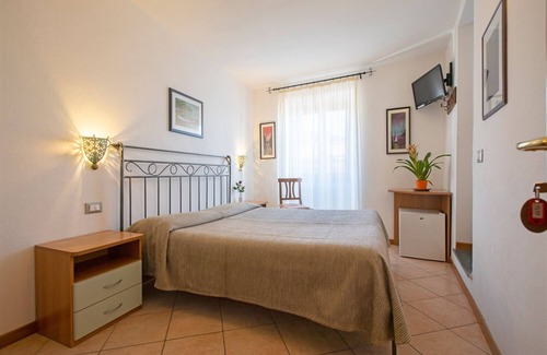Volastra Bed & Breakfast | Discover B&B Il Vigneto: Your Cinque Terre Retreat Awaits