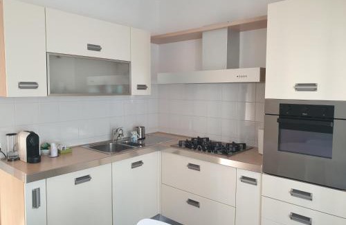 Isernia Apartment | Top-Rated B&B in Centro: Ideal for Families and Travelers