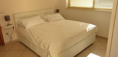 Taormina Bed & Breakfast | Pet-Friendly B&B Iris: Perfect for Families and Breakfast Lovers