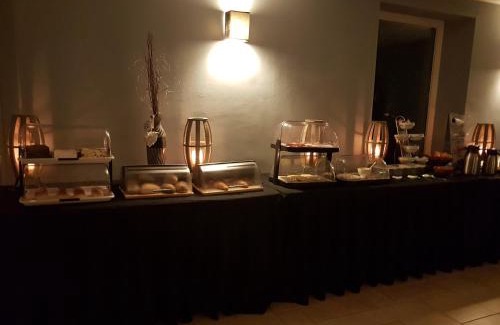 Baarlo Bed & Breakfast | Experience Comfort at B&B Johannes-Hoeve with Ocean View