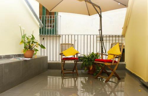Rione Duomo Bed & Breakfast | Discover B&B Katerine: Ocean View & Pet Friendly Retreat