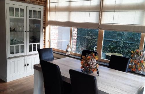 Bilzen Bed & Breakfast | Inviting Vakantiewoning Kerkevelde: Pet-Friendly Retreat