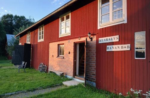 Deje Bed & Breakfast | Premier Stay at Klarälvsbanan BB with Hot Tub & Breakfast