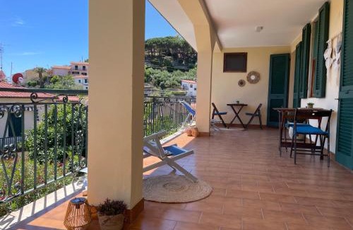 Seccheto Bed & Breakfast | Guest Rated 10/10: B&B L'albero di Melograno with Ocean View