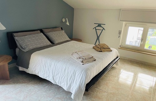 Borgofranco d'Ivrea Bed & Breakfast | Inviting B&B L'Albero Maestro: Breakfast & Family-Friendly