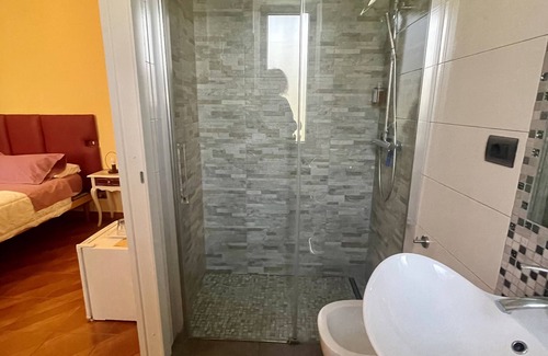 Borgofranco d'Ivrea Bed & Breakfast | Inviting B&B L'Albero Maestro: Breakfast & Family-Friendly