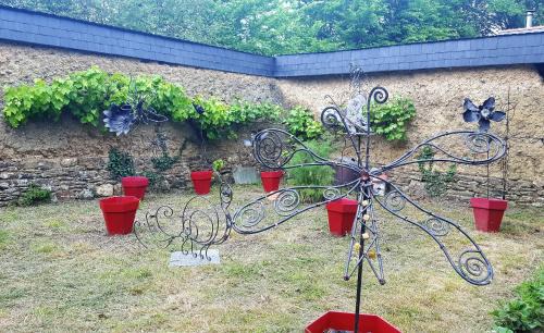 Saint-Maugan Bed & Breakfast | Guest-Favorite B&B L'Atelier du Presbytère with Breakfast