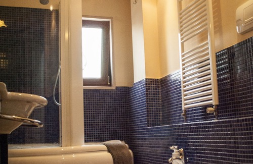 Cava de' Tirreni Bed & Breakfast | Experience Comfort at B&B L'Incanto in Historic Center