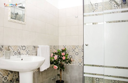Campobasso Bed & Breakfast | Inviting B&B L'Olimpo: Family-Friendly with Breakfast Included