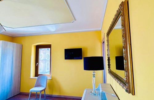 Chiaromonte Bed & Breakfast | Top-Rated B&B L’Orizzonte Infinito: Family-Friendly Retreat